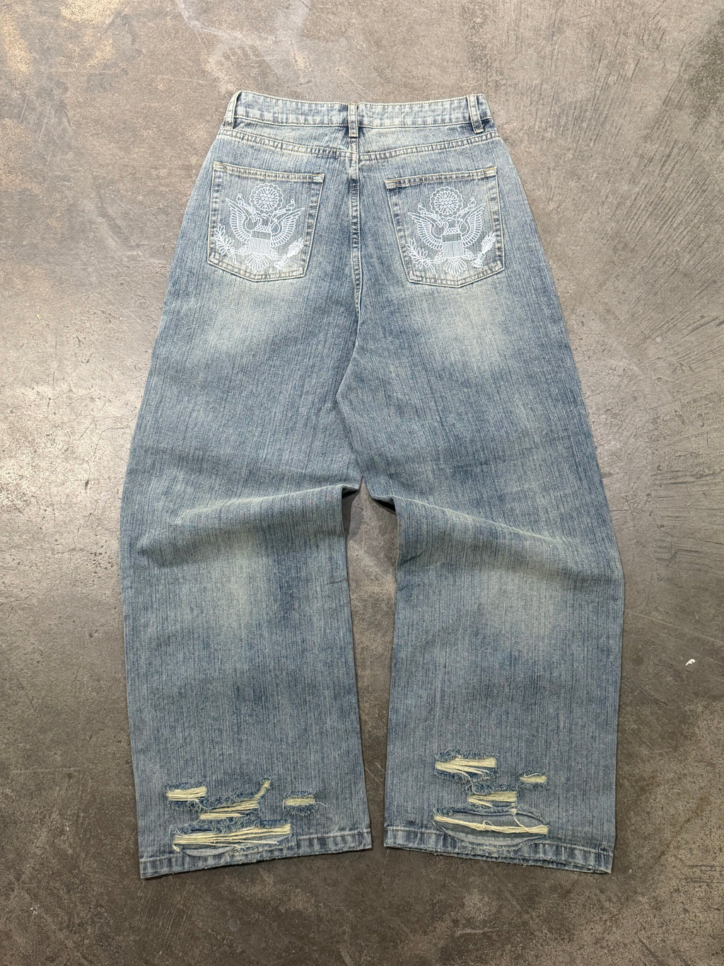 THIRD WORLD DISTRESSED DENIM JEANS
